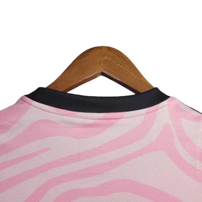 Camisa Flamengo x Hello Kitty - Versão Torcedor 25/26